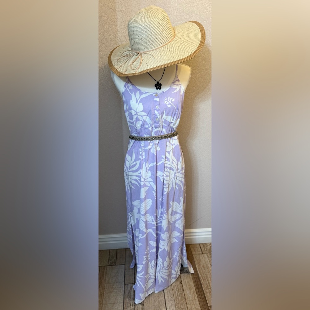 Floral Purple and White Sleeveless Dress